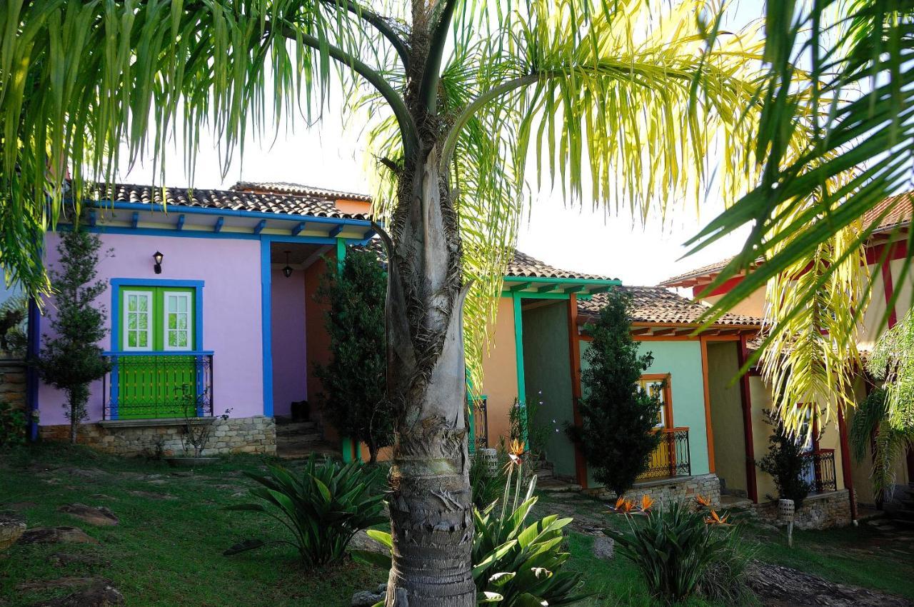 Pousada Vila Mineira Lavras Novas Exterior photo